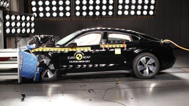 2019 Porsche Taycan Çarpışma Testi