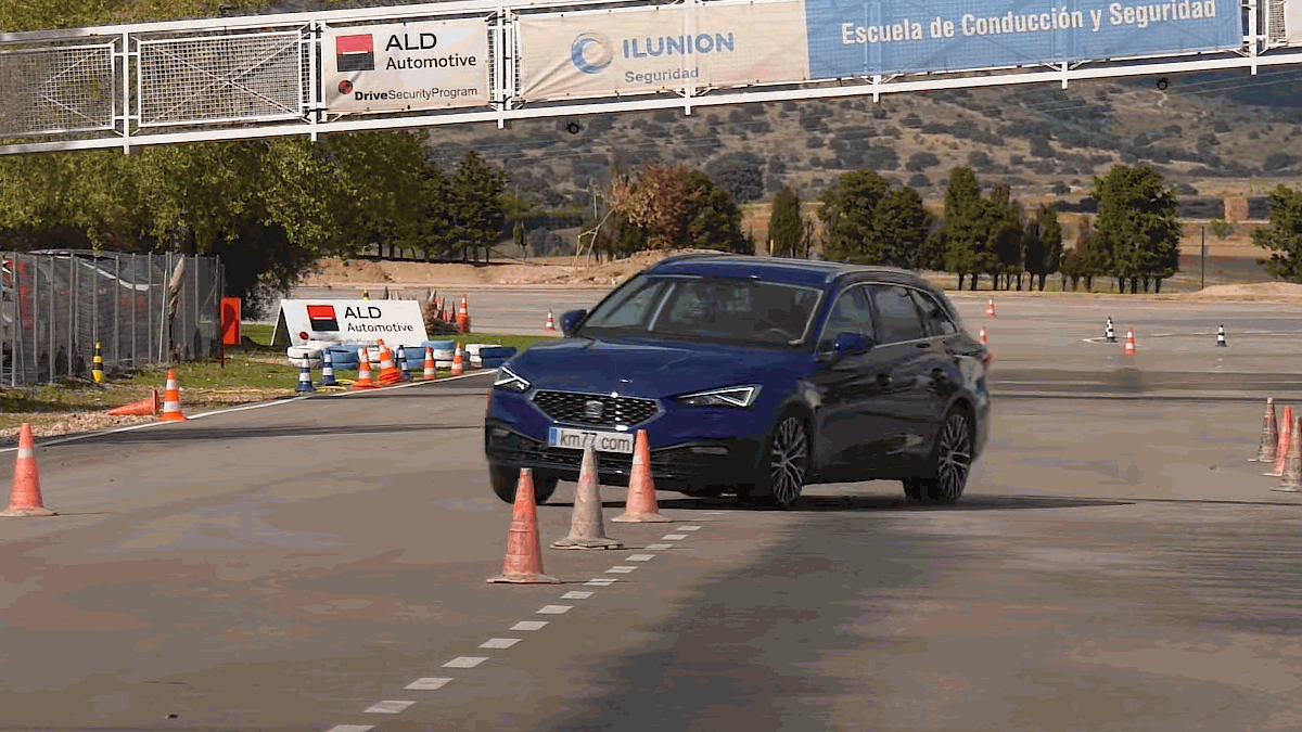 2021 Seat Leon Sportstourer Geyik Testi Yayınlandı