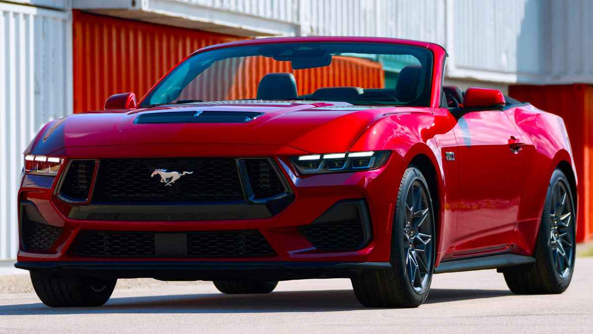 Yeni Ford Mustang Tanıtıldı: İşte Özellikleri