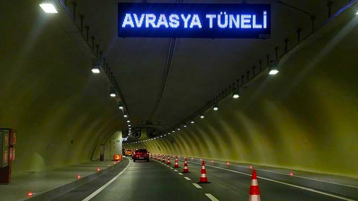 Avrasya Tüneli'nden Geçen 100 Milyonuncu Araca Ödül!
