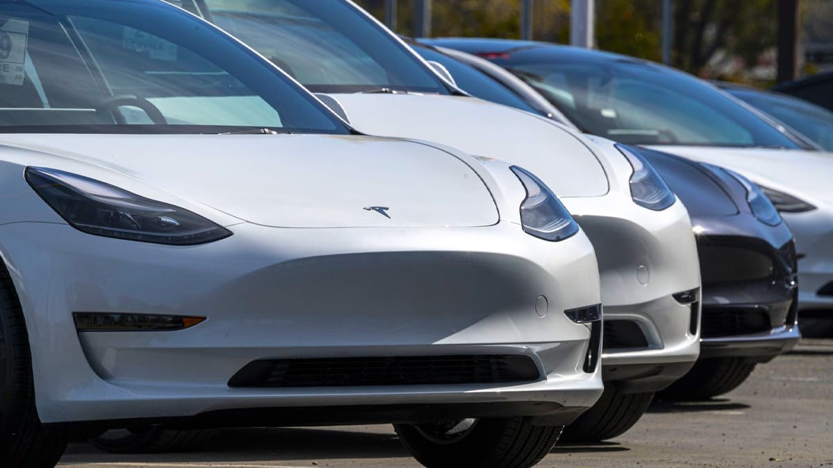 Tesla'da Büyük bir Güvenlik Açığı Ortaya Çıktı